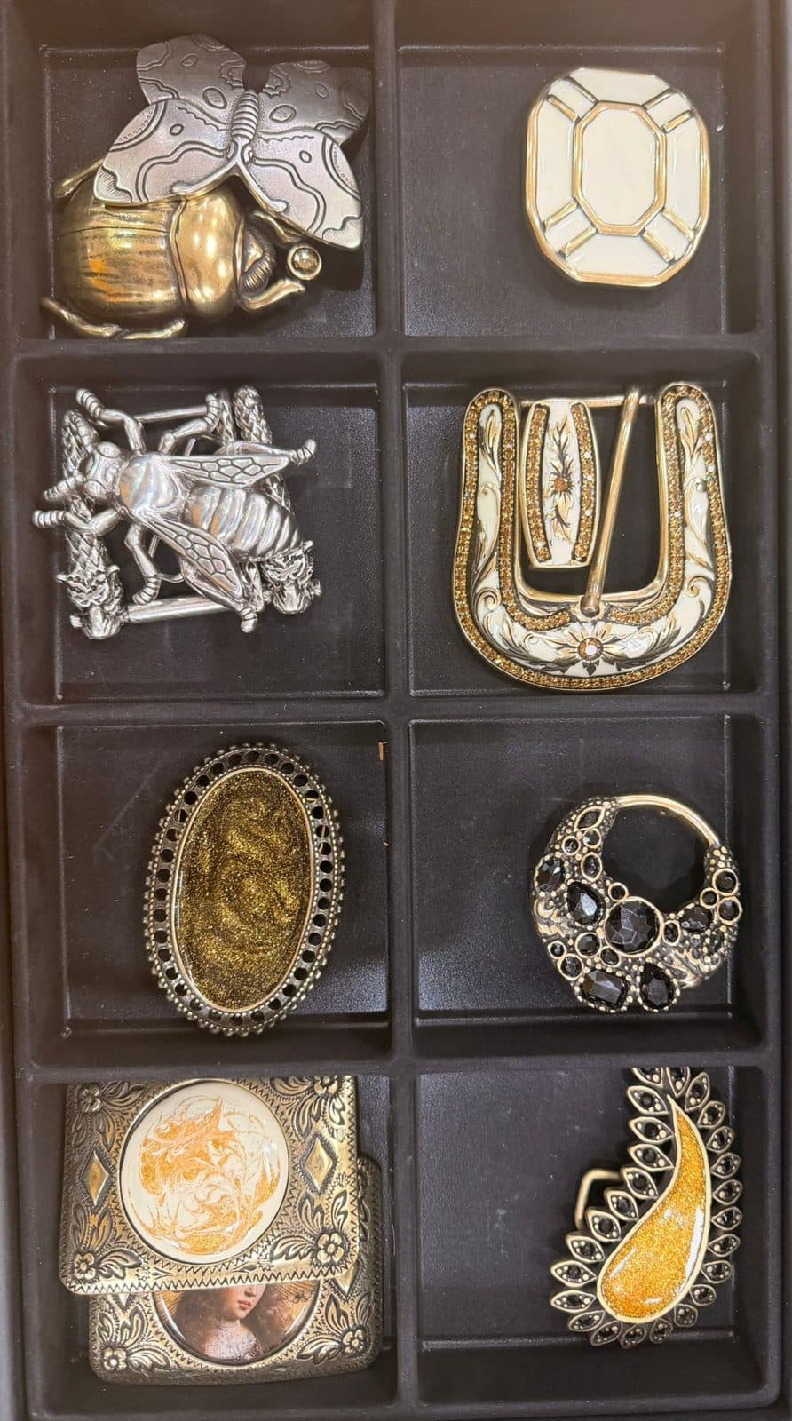 Boucles de ceinture ciselées, coffret 2